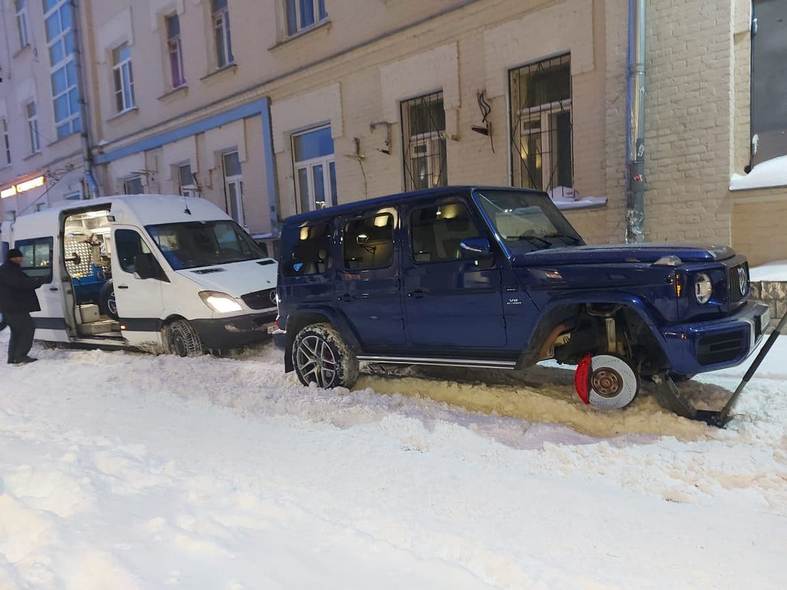 Выездной автосервис в москве и мо